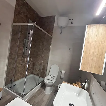 Regina Elena Apartment