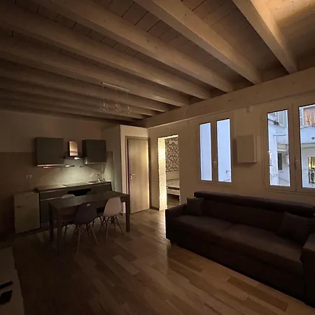 Regina Elena Apartment