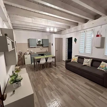 Regina Elena * Taranto