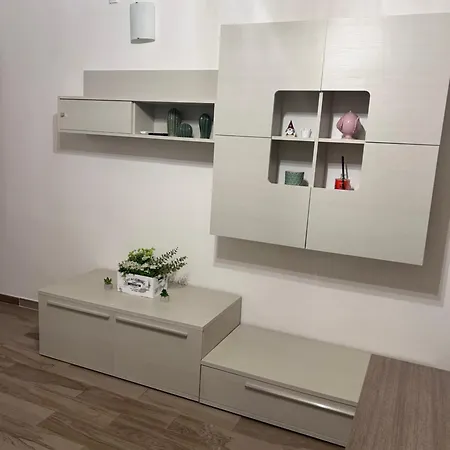 Regina Elena Apartment