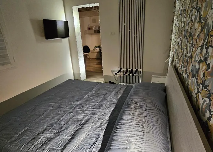 Regina Elena Apartment *